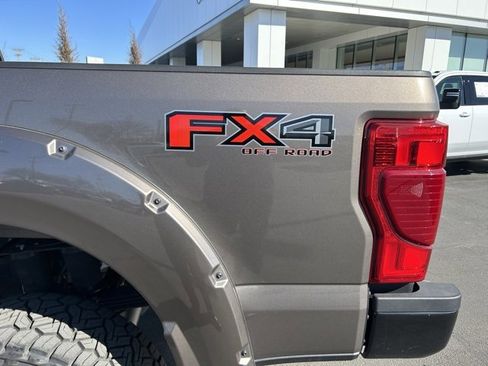 Used 2020 Ford F250 Lariat w/ Lariat Ultimate Package image 10