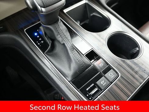 Certified 2023 Toyota Sienna Platinum image 22