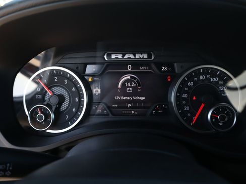 New 2026 RAM 1500 4x4 Crew Cab image 4