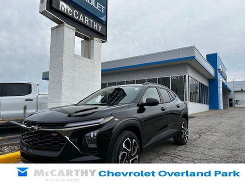 New 2026 Chevrolet Trax RS image 1