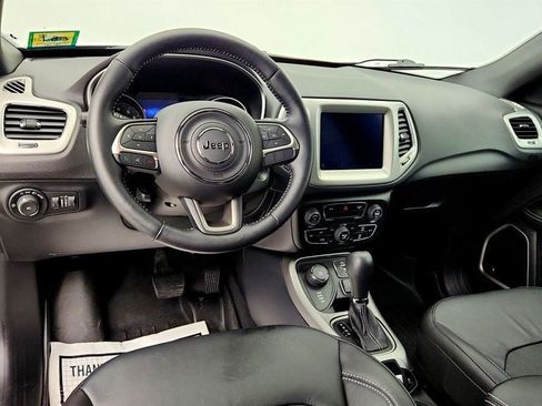 Used 2021 Jeep Compass Latitude w/ Sun and Sound Group AWD/4WD image 13