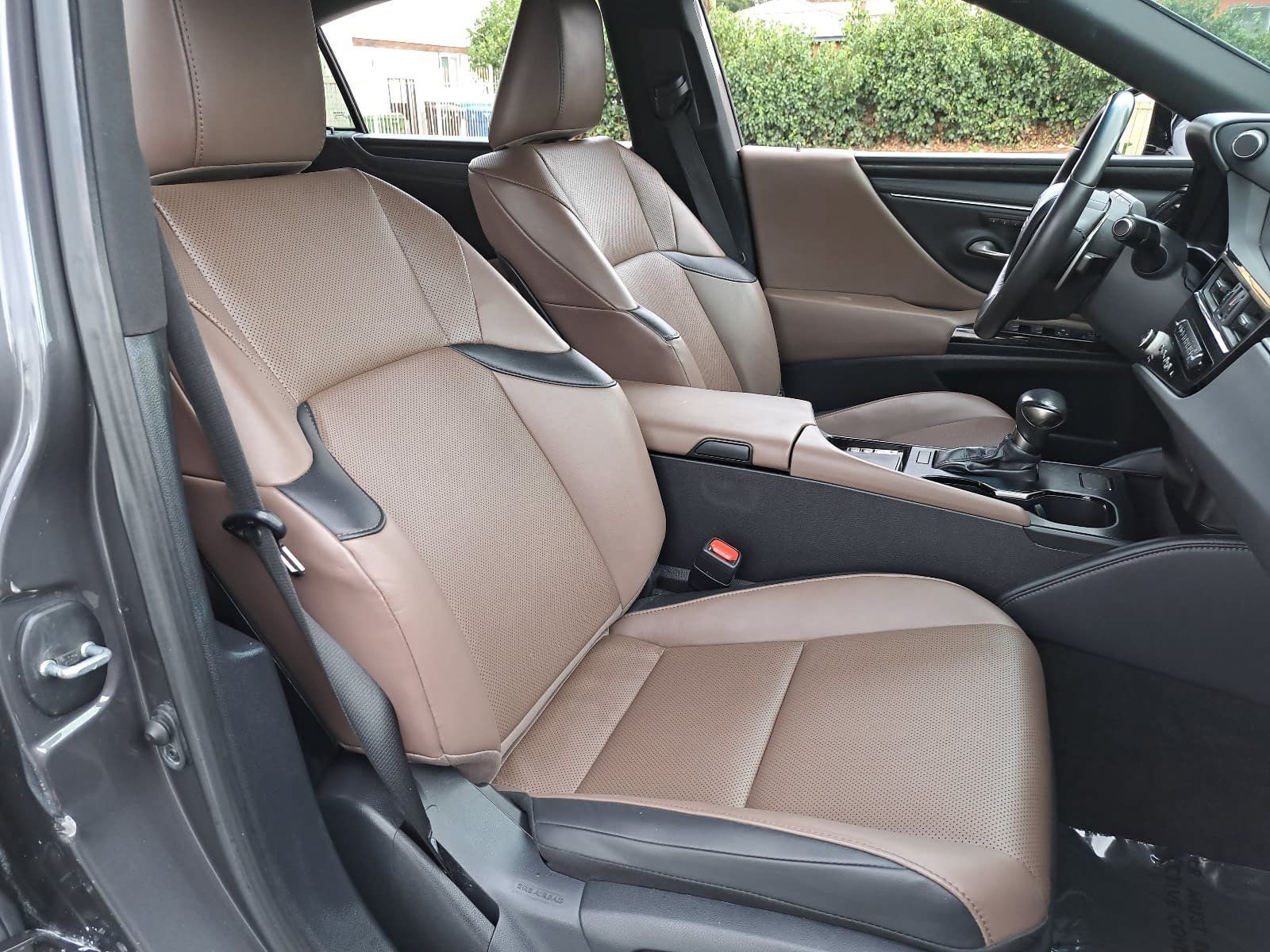 Used 2023 Lexus ES 350 w/ Premium Package FWD image 10