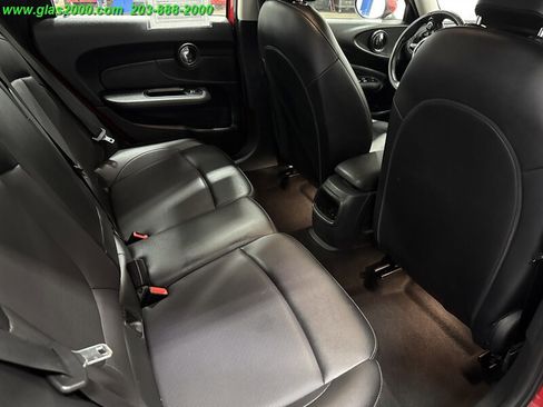 Used 2019 MINI Cooper Clubman ALL4 image 10