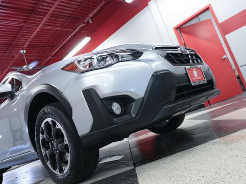 Used 2022 Subaru Crosstrek 2.0i Premium w/ Moonroof Package AWD/4WD image 35