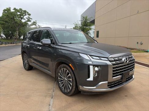 Used 2025 Hyundai Palisade Calligraphy AWD/4WD image 4