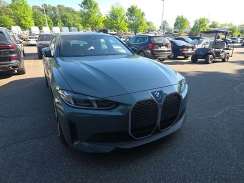 Used 2025 BMW i4 eDrive40 w/ Premium Package image 4