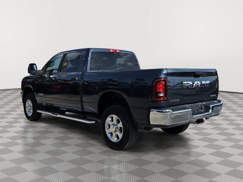 Used 2025 RAM 2500 Big Horn AWD/4WD image 6