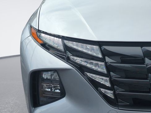 Used 2024 Hyundai Tucson SEL FWD image 11
