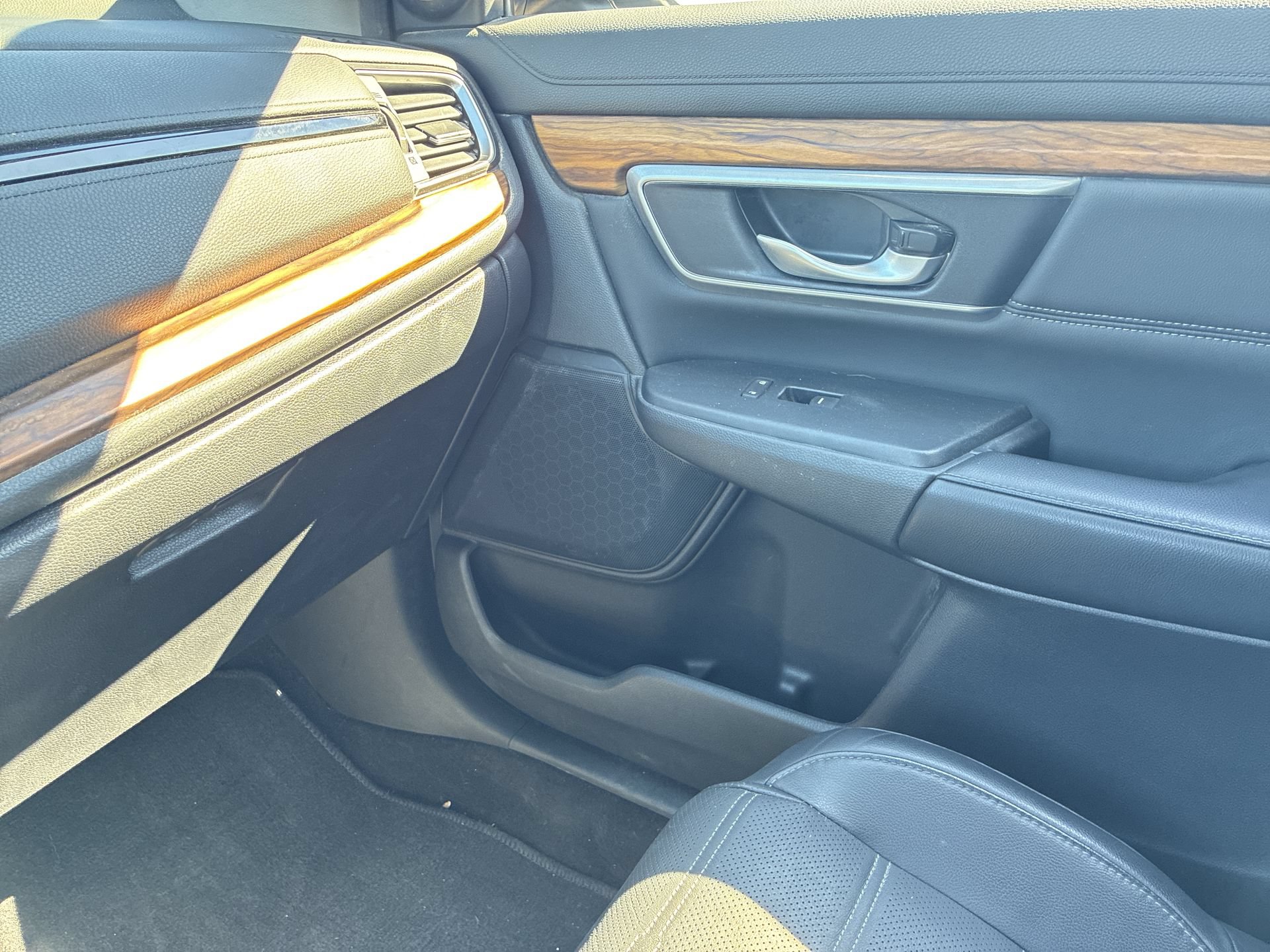 Certified 2019 Honda CR-V Touring image 33