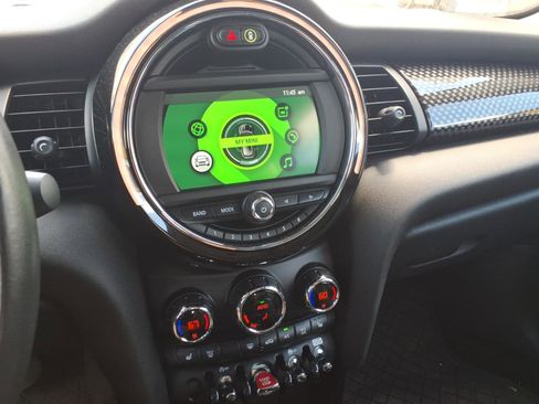 Used 2020 MINI Cooper S FWD image 11