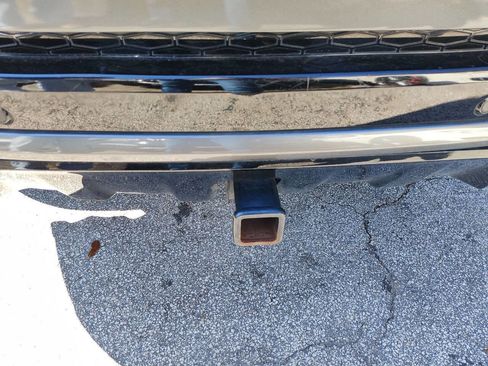 Used 2017 Land Rover Discovery Sport HSE image 21