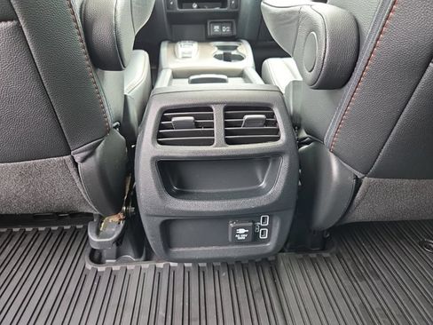 Used 2022 Honda Passport TrailSport image 13