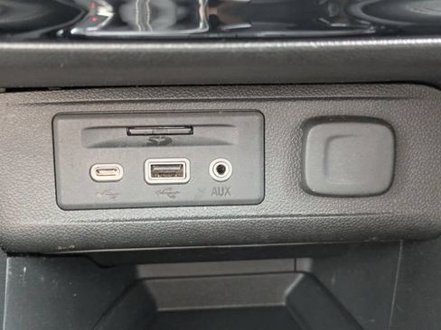 Used 2020 Buick Encore GX Select w/ Experience Buick Package FWD image 25