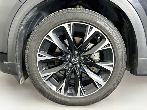 Used 2024 MAZDA CX-90 Plug-In Hybrid w/ Premium Pkg AWD/4WD image 11