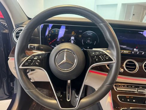Used 2021 Mercedes-Benz E 350 4MATIC Sedan image 31