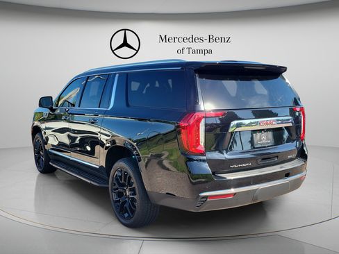 Used 2023 GMC Yukon XL SLT w/ SLT Luxury Package AWD/4WD image 2