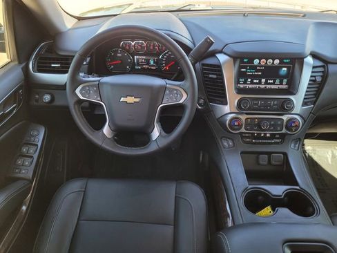 Used 2019 Chevrolet Tahoe LT w/ Texas Edition Package RWD image 13