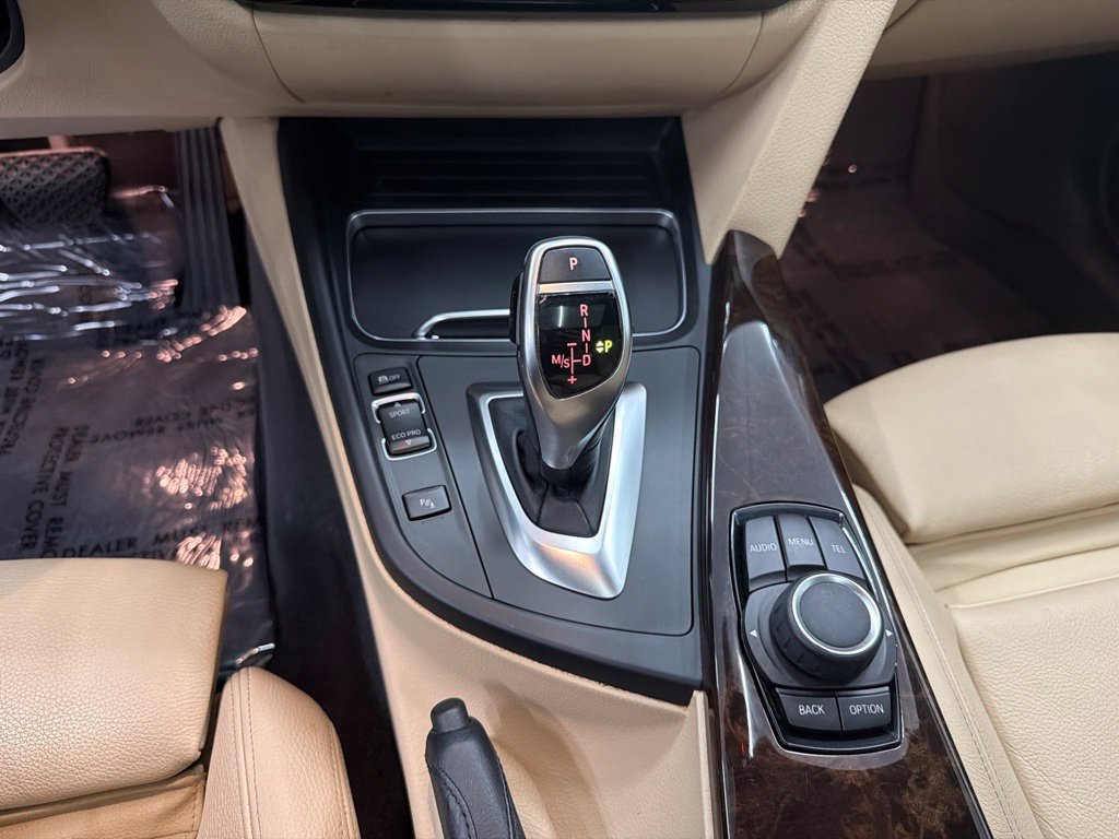 Used 2017 BMW 330i Sedan RWD image 20