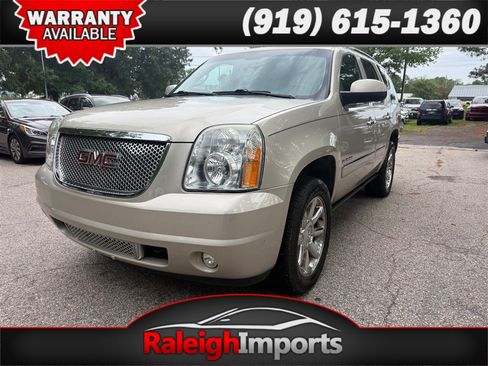 Used 2013 GMC Yukon Denali RWD image 1
