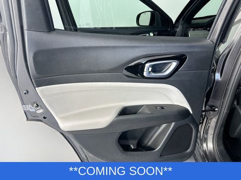 Used 2023 Jeep Compass Limited image 23