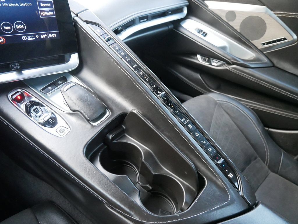 Used 2023 Chevrolet Corvette Stingray Premium Conv w/ Z51 Performance Package RWD image 22