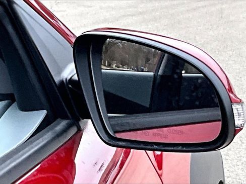 Used 2020 Hyundai Kona SEL w/ Cargo Package image 22