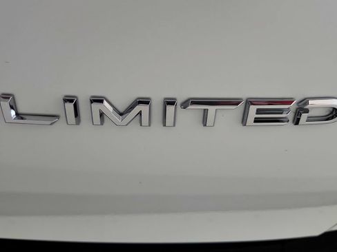 Certified 2025 Toyota Grand Highlander FWD image 21