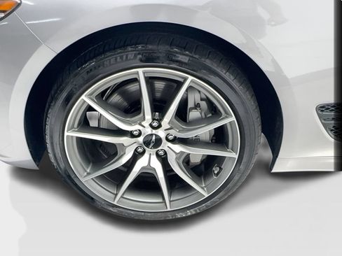 Used 2025 Genesis G70 2.5T AWD/4WD image 12
