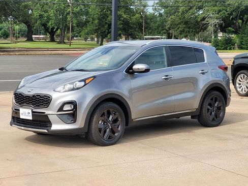 Used 2020 Kia Sportage S FWD image 3