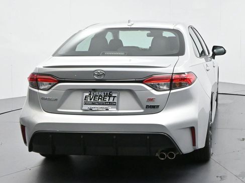 Used 2023 Toyota Corolla SE FWD image 6