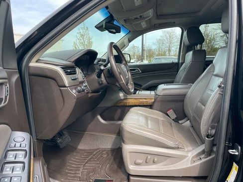 Used 2016 GMC Yukon XL Denali w/ Open Road Package AWD/4WD image 42