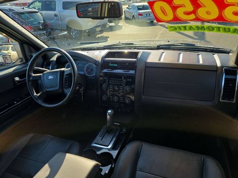 Used 2010 Ford Escape Limited FWD image 18