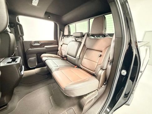 Certified 2024 GMC Sierra 2500 Denali w/ Denali Reserve Package AWD/4WD image 24