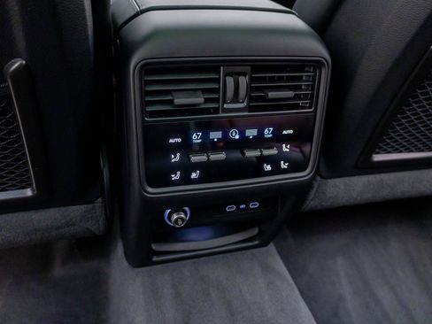 Used 2026 Porsche Cayenne GTS AWD/4WD image 20