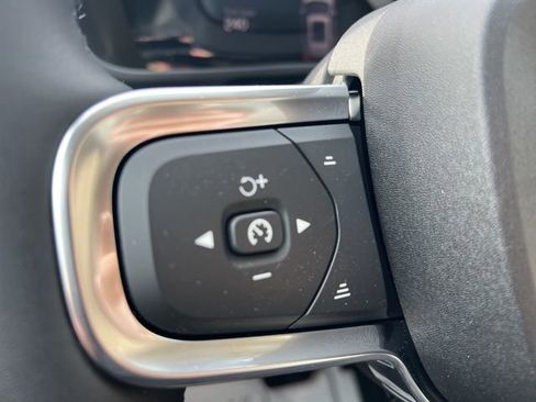 New 2026 Volvo XC40 B5 Plus w/ Climate Package AWD/4WD image 28