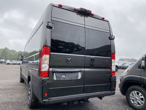 Used 2025 RAM ProMaster 3500 w/ Quick Order Package 22H SLT+ FWD image 6