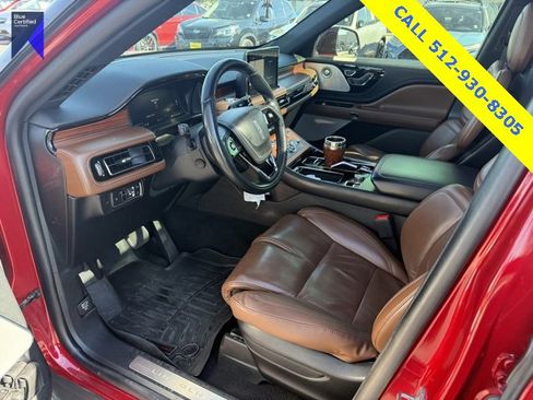 Used 2020 Lincoln Aviator Reserve w/ Equipment Group 202A image 9