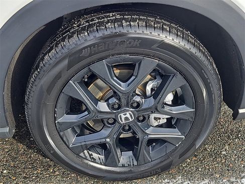 Certified 2024 Honda HR-V Sport image 10