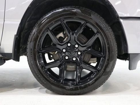 Used 2023 RAM 1500 Laramie AWD/4WD image 9