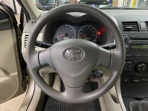 Used 2010 Toyota Corolla FWD image 18