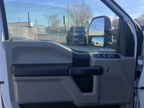 Used 2021 Ford F250 XL w/ Power Equipment Group image 11