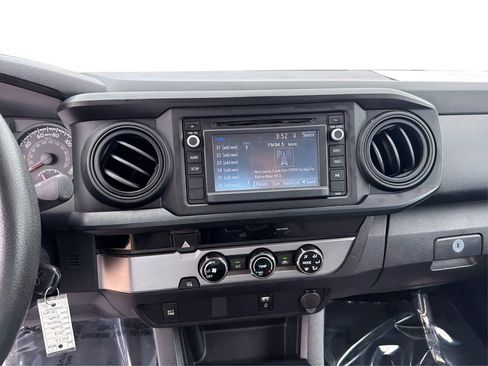 Used 2018 Toyota Tacoma SR w/ SR Convenience Package RWD image 14