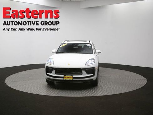 Used 2023 Porsche Macan T w/ Premium Package Plus image 55