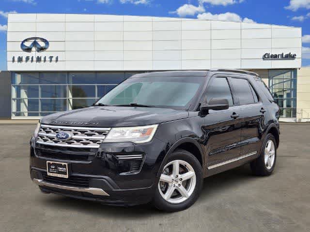 Used 2018 Ford Explorer XLT FWD image 1