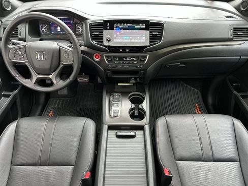 Used 2023 Honda Passport TrailSport image 15