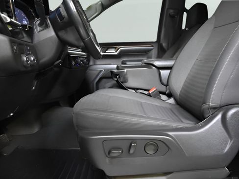 Used 2024 Chevrolet Silverado 1500 LT RWD image 16