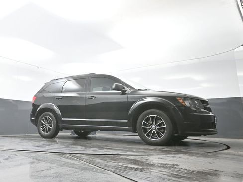 Used 2018 Dodge Journey SE w/ Connectivity Group image 23