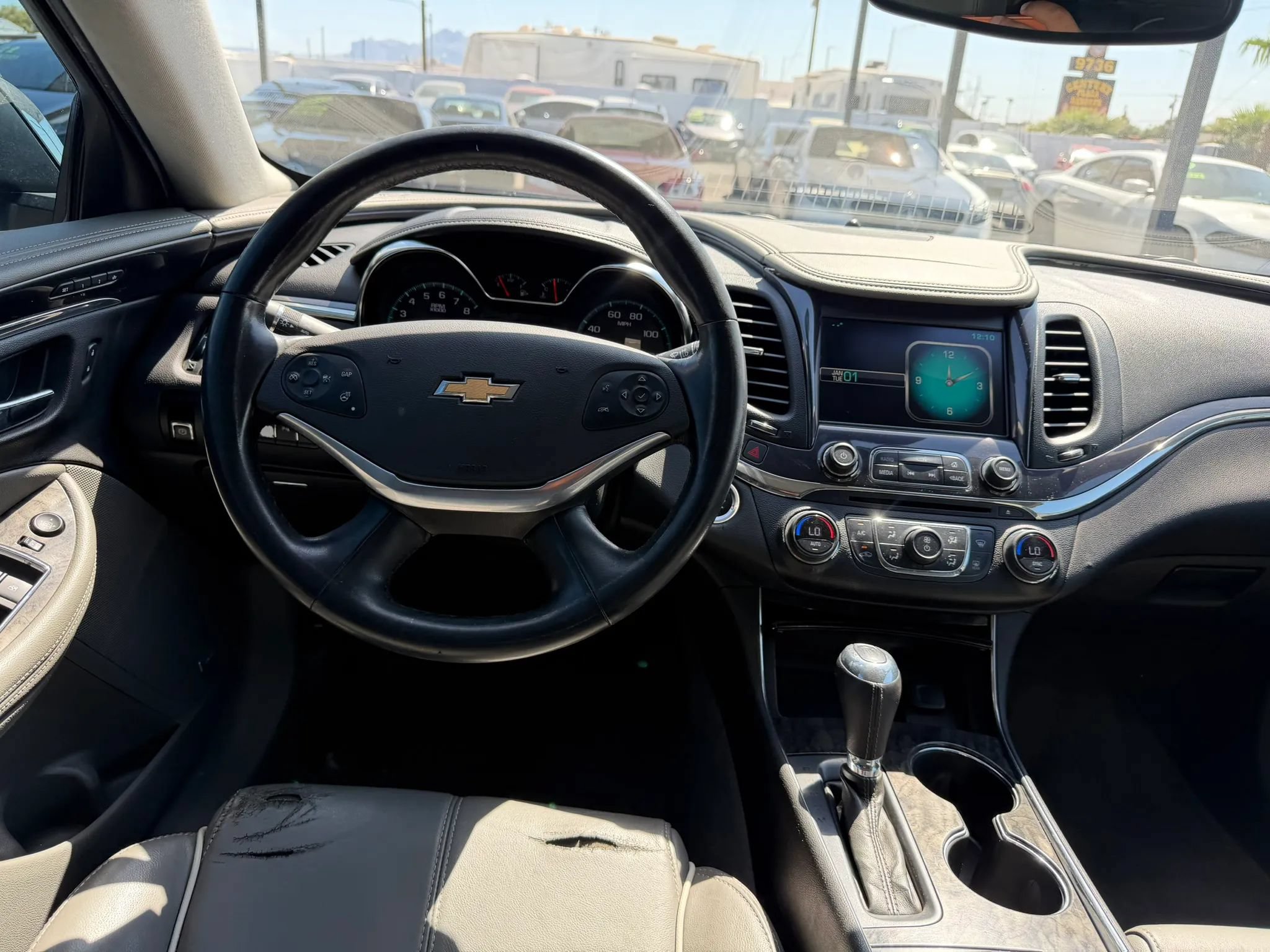 Used 2015 Chevrolet Impala LTZ FWD image 24