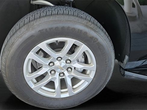 Used 2024 Chevrolet Tahoe LT image 11