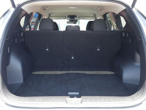 Used 2025 Hyundai Tucson SEL FWD image 18